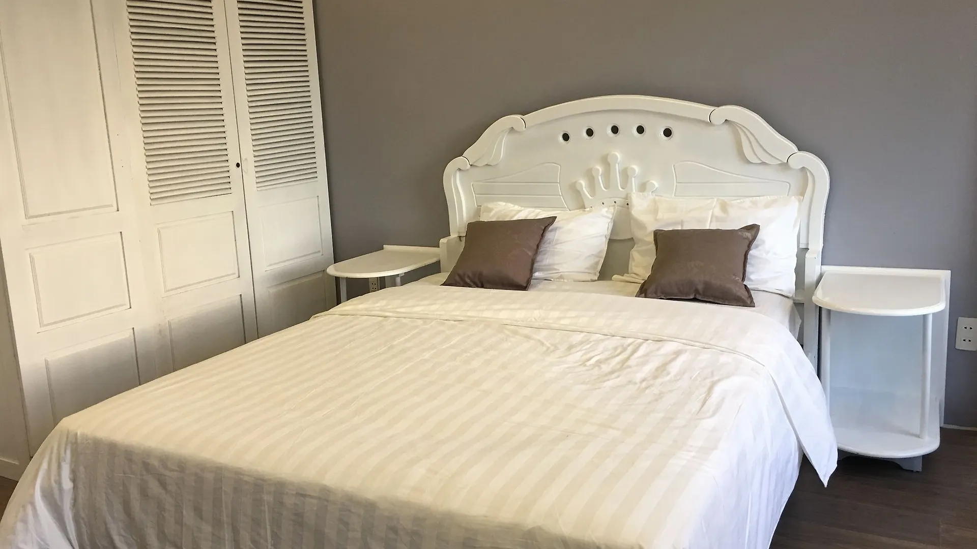 Bella Apartment My Khe Beach Da Nang