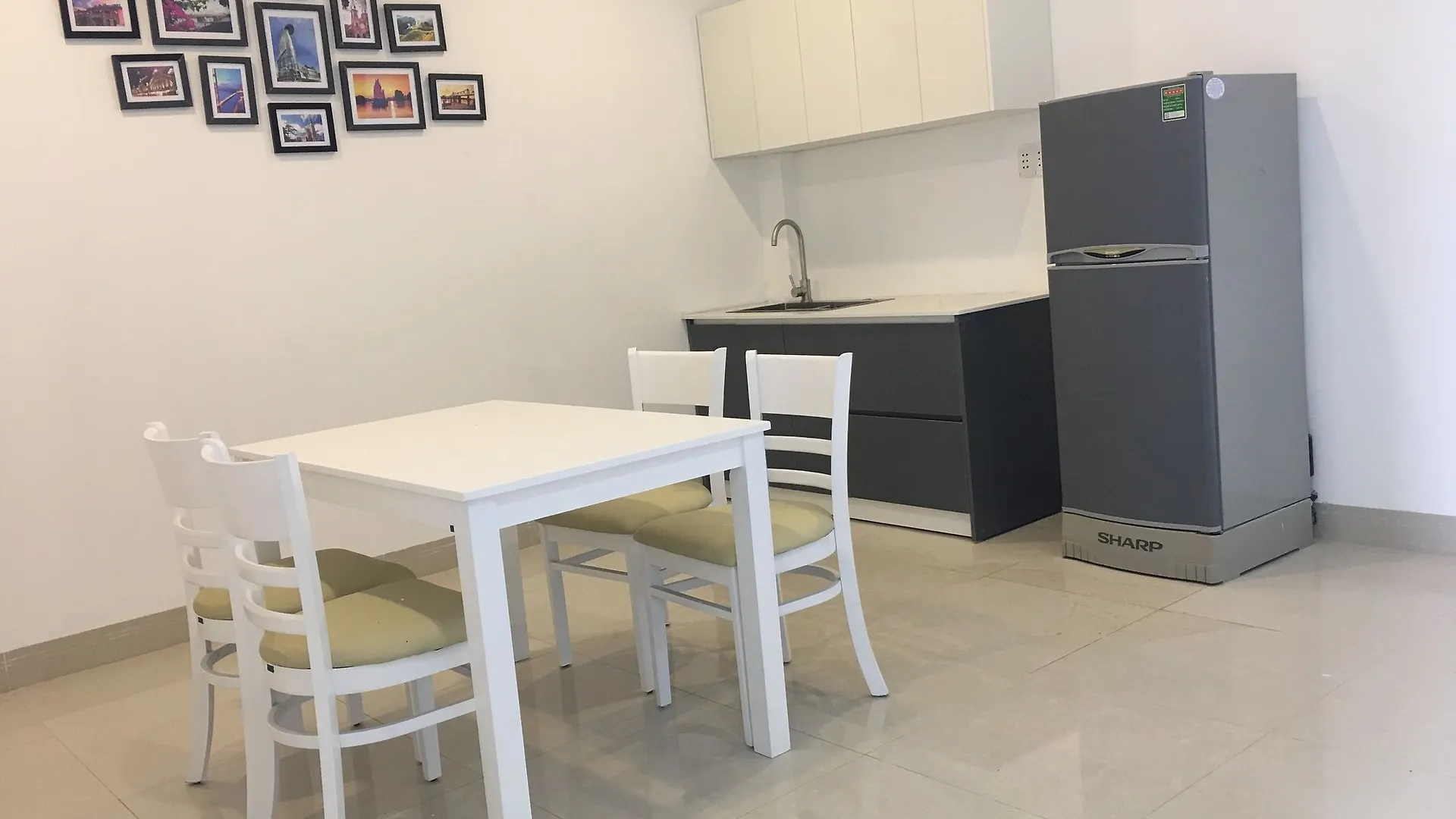 ** Guest house Bella Apartment My Khe Beach Da Nang Vietnam