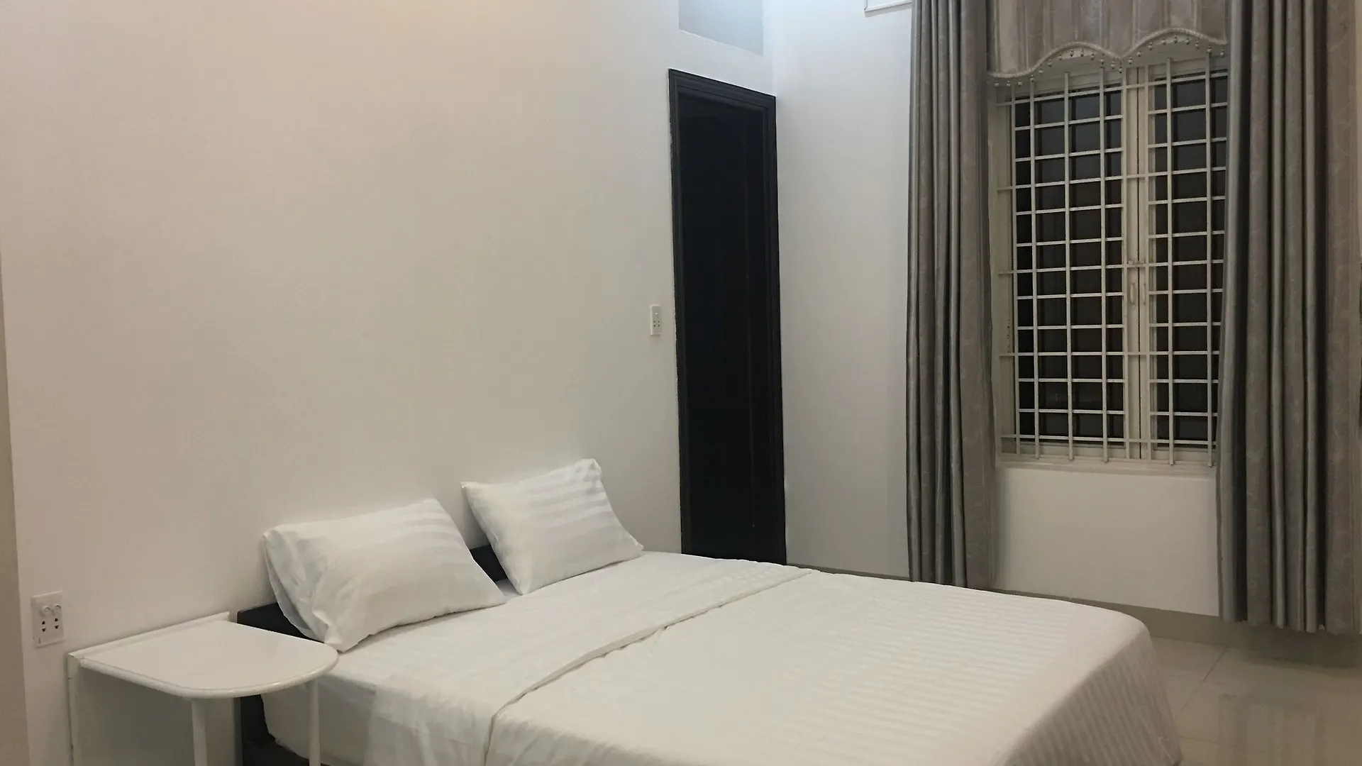 Bella Apartment My Khe Beach Da Nang Guest house