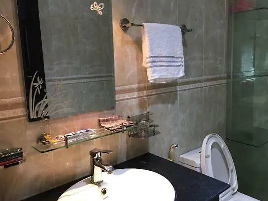 Bella Apartment My Khe Beach Da Nang 2*,